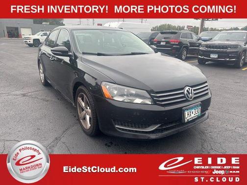 2012 Volkswagen Passat 2.5 SE