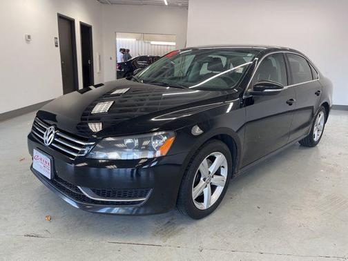 2012 Volkswagen Passat 2.5 SE