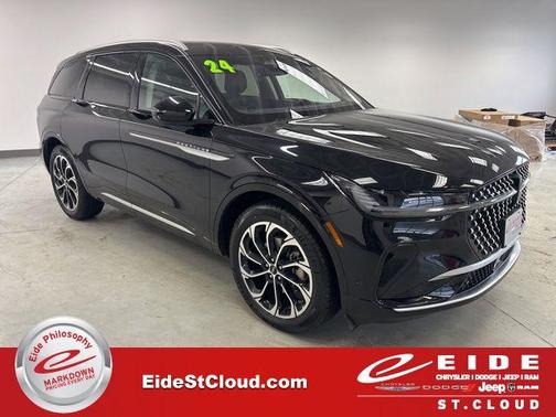 2024 Lincoln Nautilus Reserve