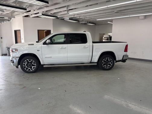 Bright White Clearcoat 2026 RAM 1500 Laramie
