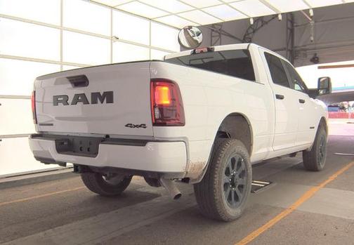 2025 RAM 3500 Big Horn Crew Cab 4x4 6'4' Box