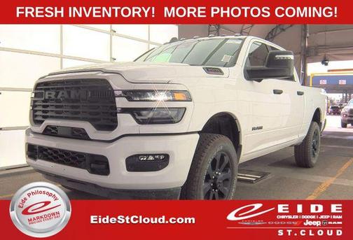 2025 RAM 3500 Big Horn Crew Cab 4x4 6'4' Box