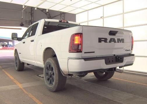 2025 RAM 3500 Big Horn Crew Cab 4x4 6'4' Box