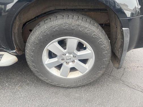 2010 Nissan Pathfinder SE