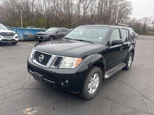 2010 Nissan Pathfinder SE