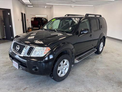 2010 Nissan Pathfinder SE
