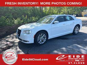 Bright White Clearcoat 2023 Chrysler 300 Touring