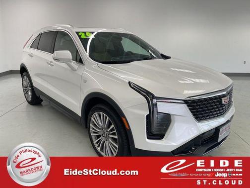 2024 Cadillac XT4 Premium Luxury