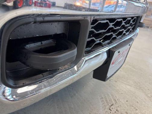 2024 RAM 2500 Tradesman Crew Cab 4x4 6'4' Box