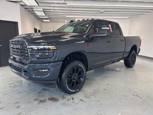 2026 RAM 2500 Laramie Crew Cab 4x4 6'4' Box