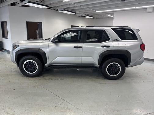 2025 Toyota 4Runner TRD Off Road Premium