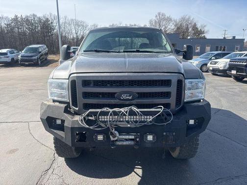 2005 Ford F-350 XLT Crew Cab Super Duty