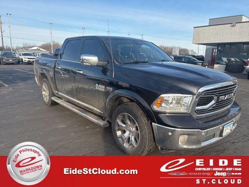 2017 RAM 1500 Limited Crew Cab 4x4 5'7' Box