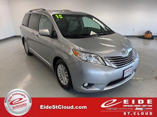 2015 Toyota Sienna XLE