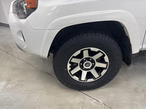 2022 Toyota 4Runner TRD Off Road