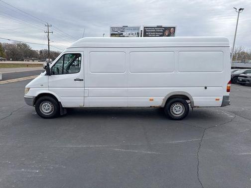 2004 Dodge Sprinter 2500 High Roof