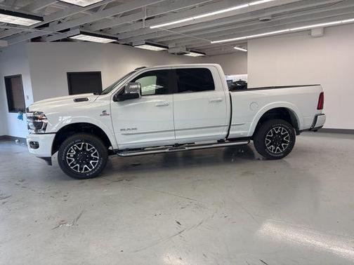 2026 RAM 3500 Limited