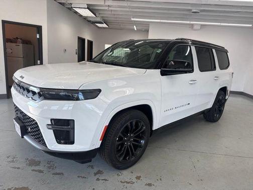 Bright White Clearcoat 2026 Jeep Grand Wagoneer Summit Obsidian 4x4