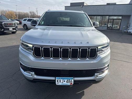 Silver Zynith 2023 Jeep Wagoneer Series I 4x4