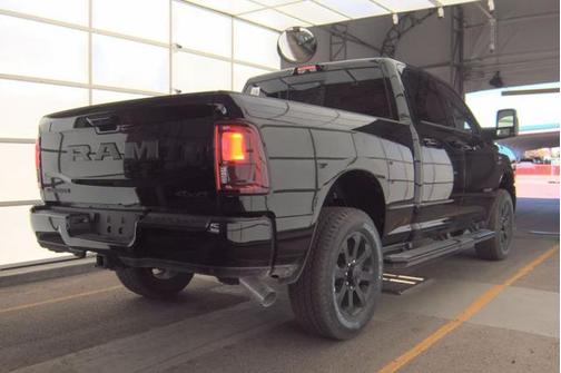 2025 RAM 3500 Laramie Crew Cab 4x4 6'4' Box