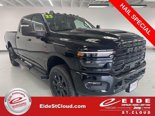 2025 RAM 3500 Laramie Crew Cab 4x4 6'4' Box