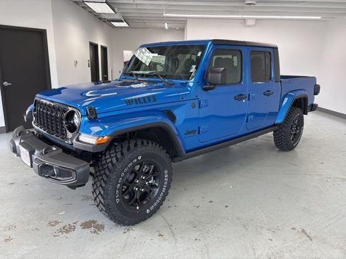 2025 Jeep Gladiator Willys