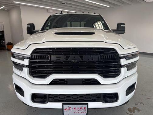 2025 RAM 2500 Laramie Crew Cab 4x4 6'4' Box