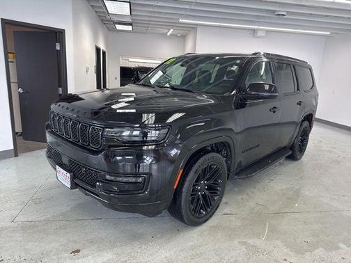 2022 Jeep Wagoneer Series III Carbide 4x4