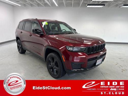 Velvet Red Pearlcoat 2023 Jeep Grand Cherokee L Altitude