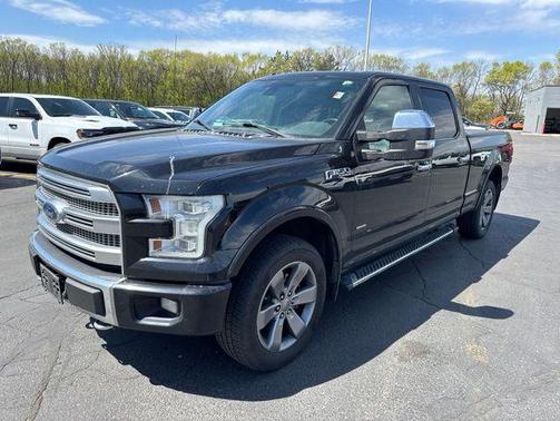 Ruby Red Metallic Tinted Clearcoat 2016 Ford F-150 Platinum