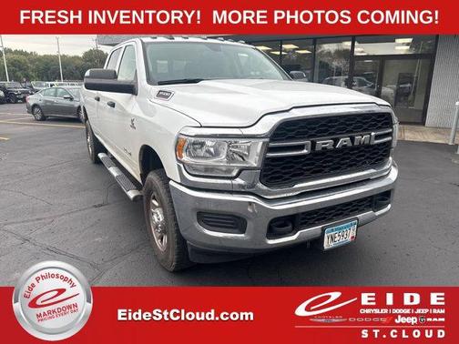2020 RAM 3500 Tradesman Crew Cab 4x4 8' Box
