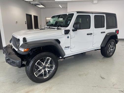 2025 Jeep Wrangler 4xe Sport S