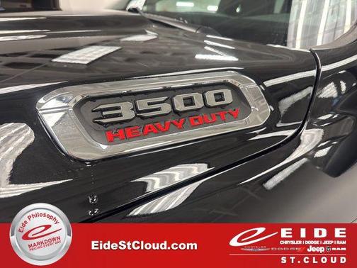 2026 RAM 3500 Laramie Crew Cab 4x4 6'4' Box