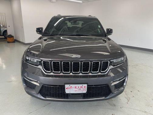 2025 Jeep Grand Cherokee 4xe Base