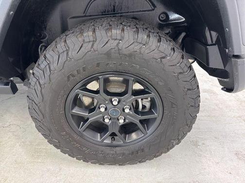 Silver Zynith Clearcoat 2024 Jeep Wrangler 4xe Willys