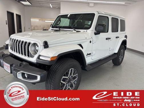 2025 Jeep Wrangler 4-Door Sahara 4x4