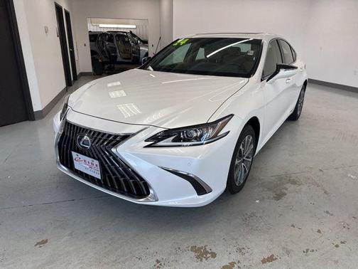 2024 Lexus ES 250 Base