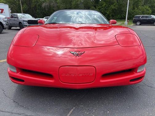 2000 Chevrolet Corvette Base