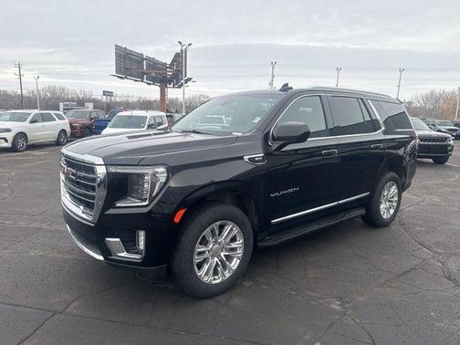 2021 GMC Yukon SLT