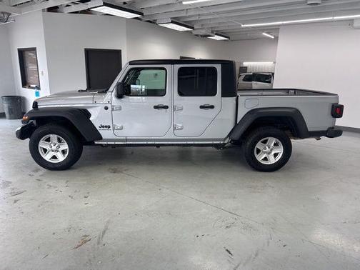 2023 Jeep Gladiator Sport S