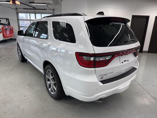 White Knuckle Clearcoat 2026 Dodge Durango GT Plus