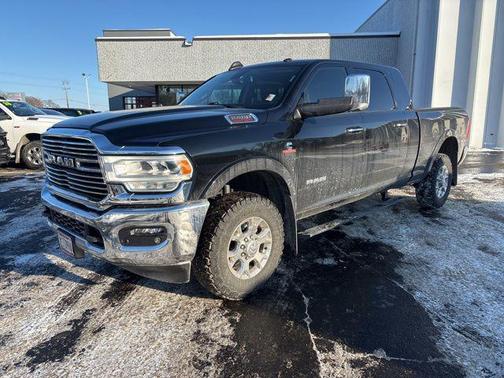 2020 RAM 2500 Laramie Mega Cab 4X4 6'4' Box
