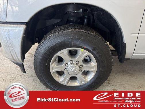 2026 RAM 3500 Big Horn Crew Cab 4x4 6'4' Box