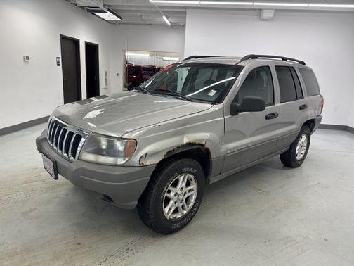 2002 Jeep Grand Cherokee Laredo