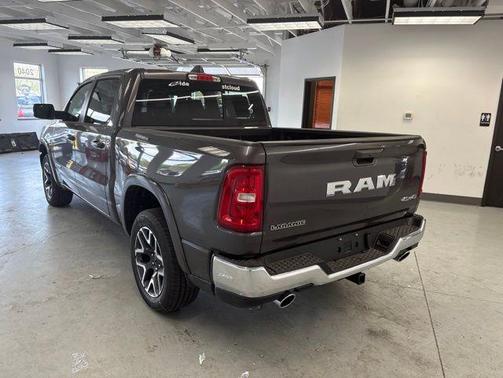 Granite Crystal Metallic Clearcoat 2026 RAM 1500 Laramie
