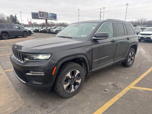 2022 Jeep Grand Cherokee 4xe Base