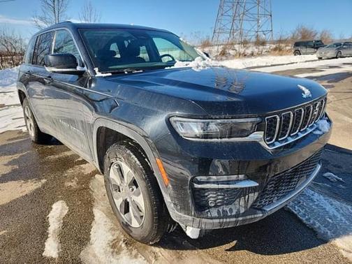 2022 Jeep Grand Cherokee 4xe Base