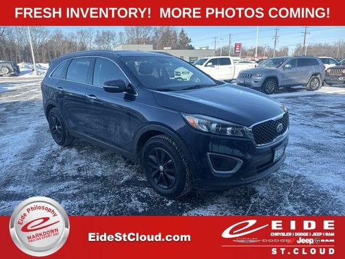 2016 Kia Sorento LX