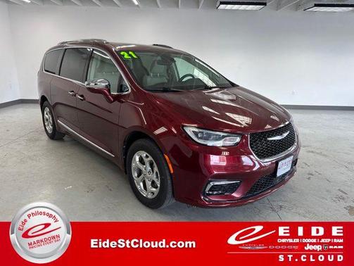 Velvet Red Pearlcoat 2021 Chrysler Pacifica Limited