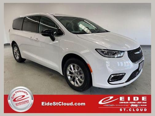 2026 Chrysler Pacifica L